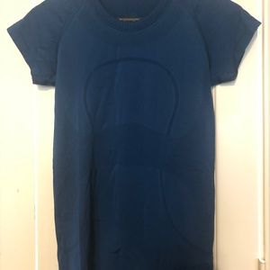 Lululemon Fitted Workout Top